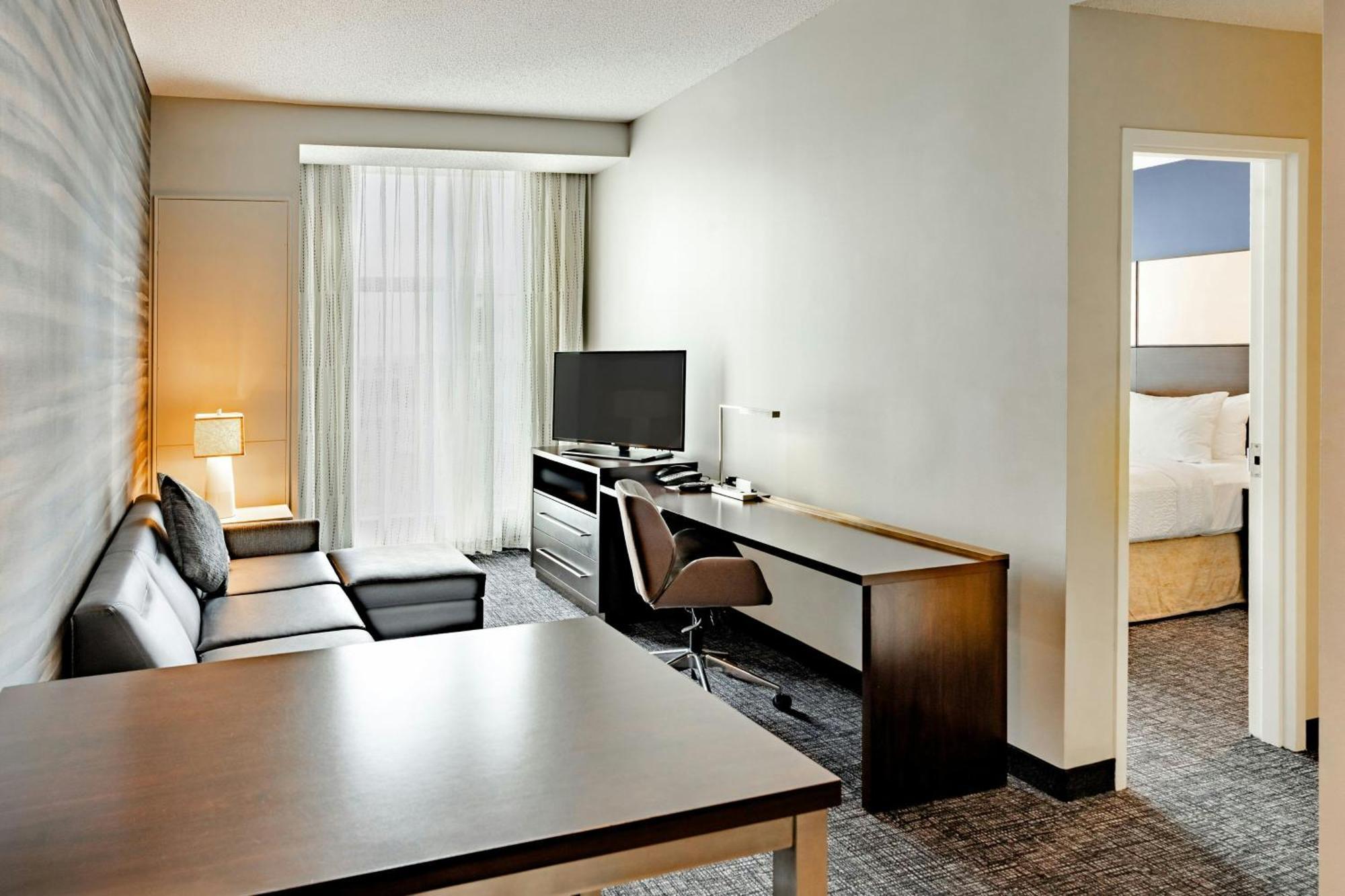 One-Bedroom Suite