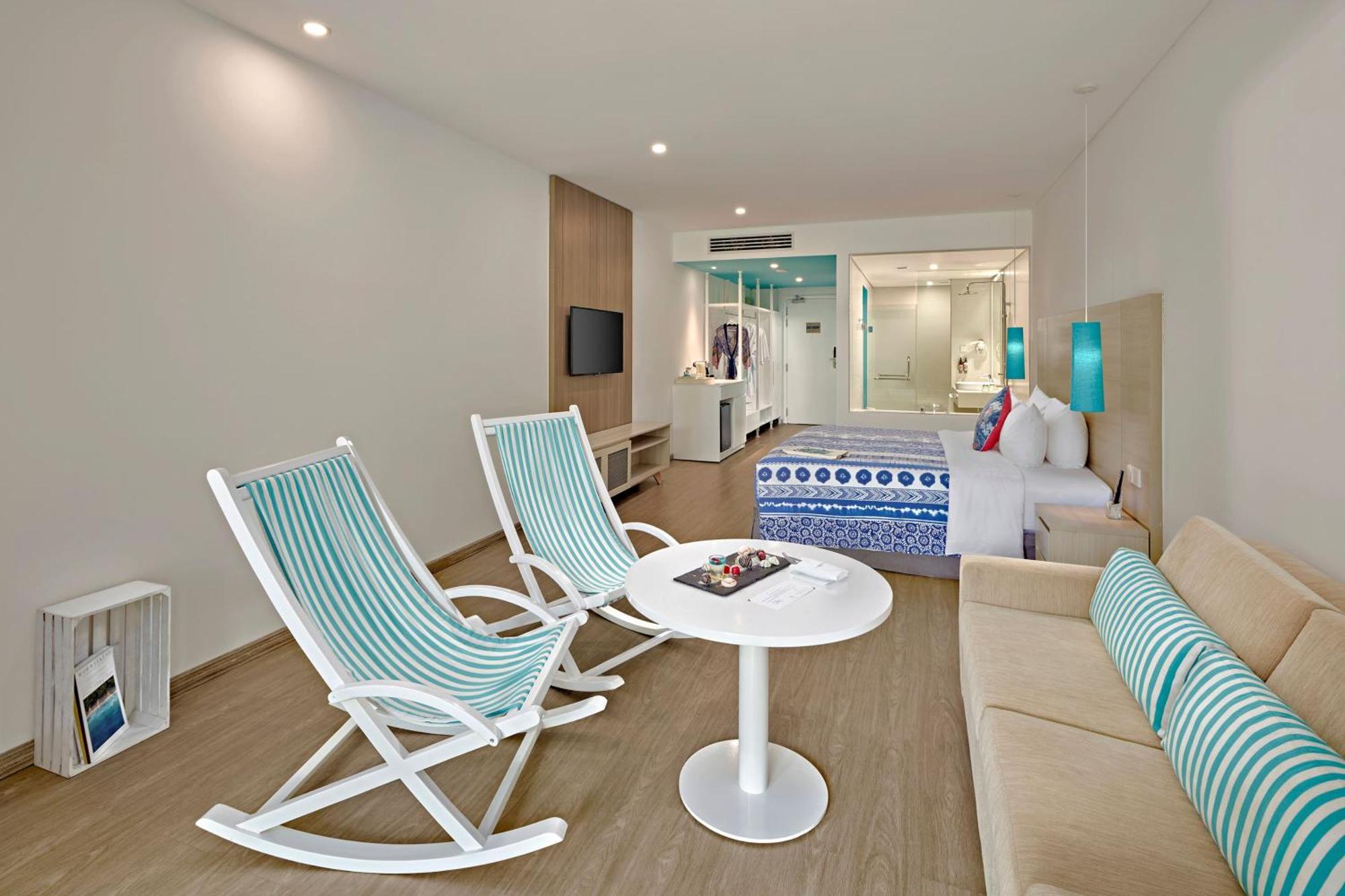 Superior Room Pool Access