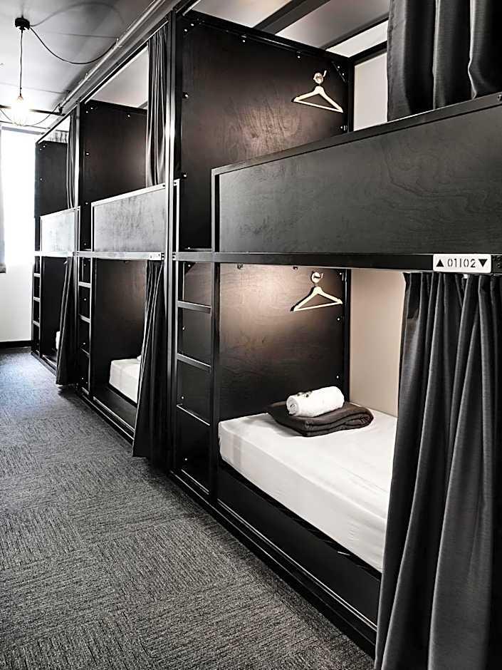Camera Familiare con Bagno in Comune