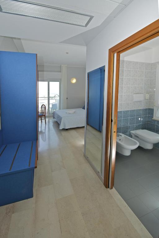 Habitación Familiar con balcón