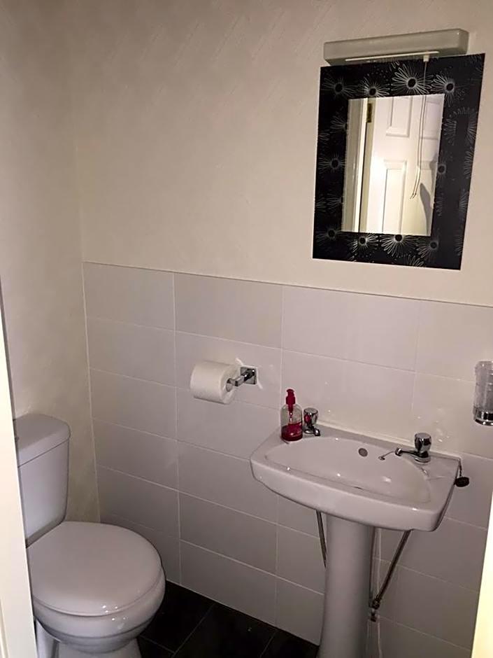Single Room with Shared Bathroom