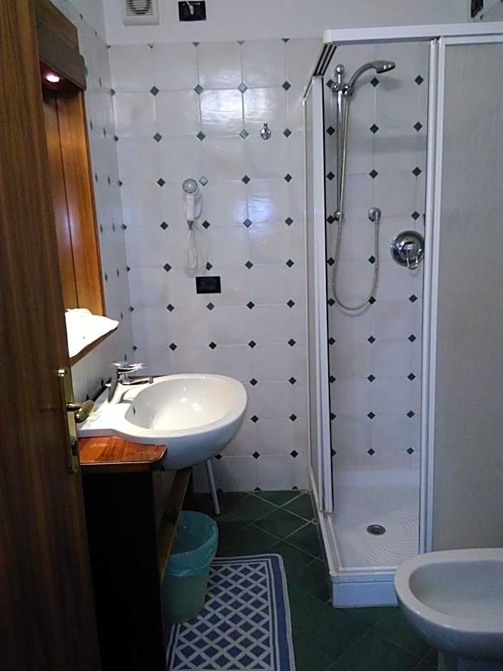 Triple Room Private Bathroom