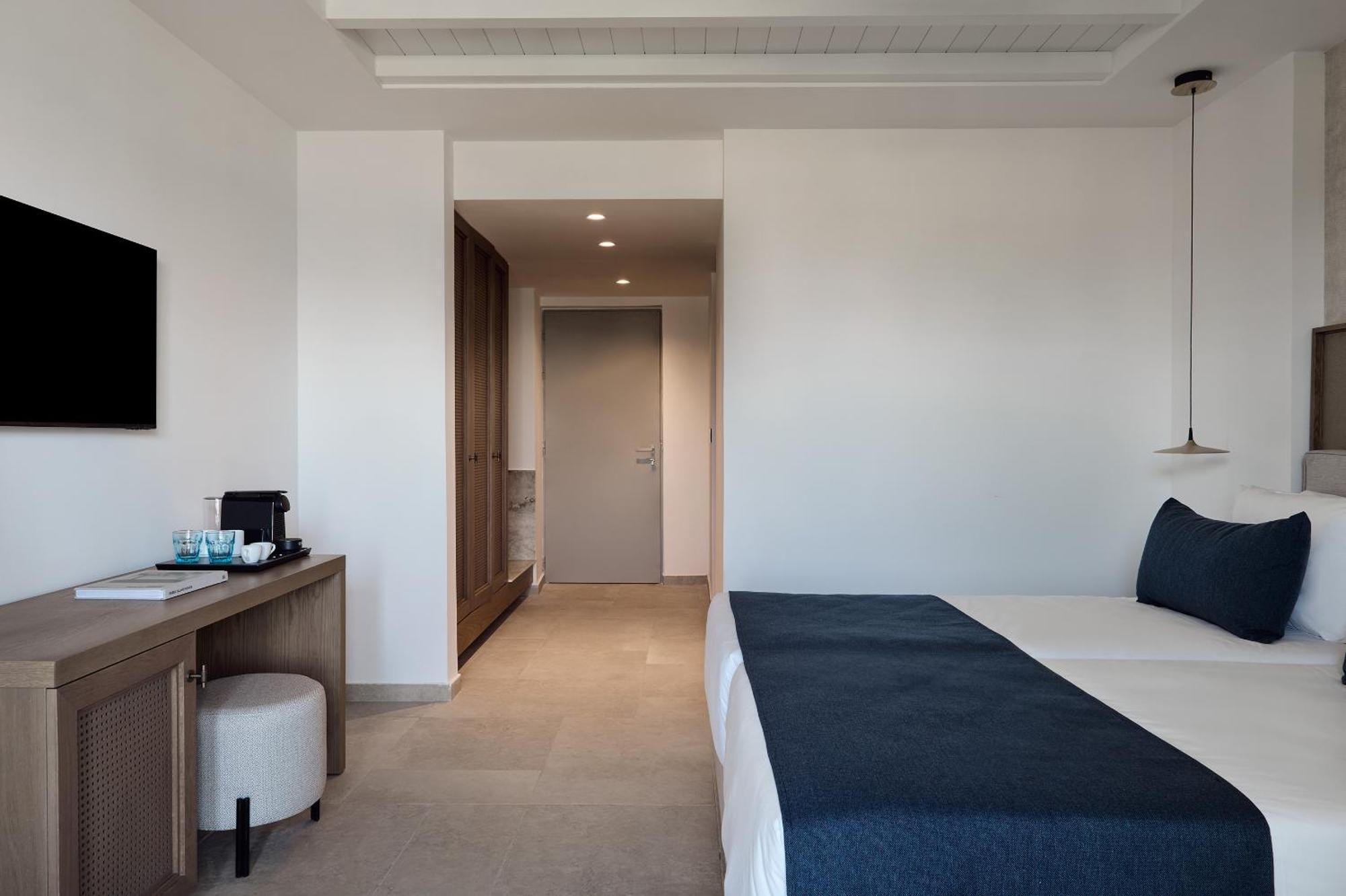 Double Room Inland View