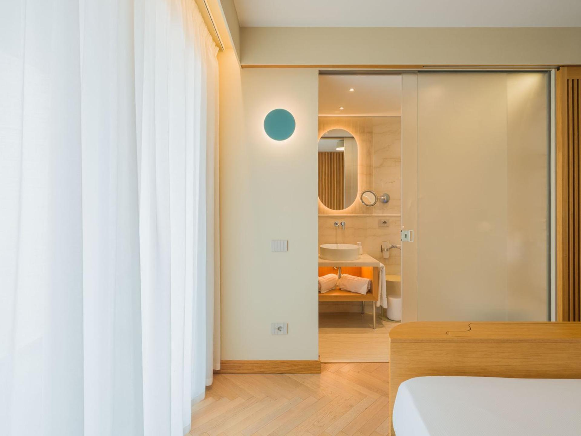 Deluxe Double Room Balcony