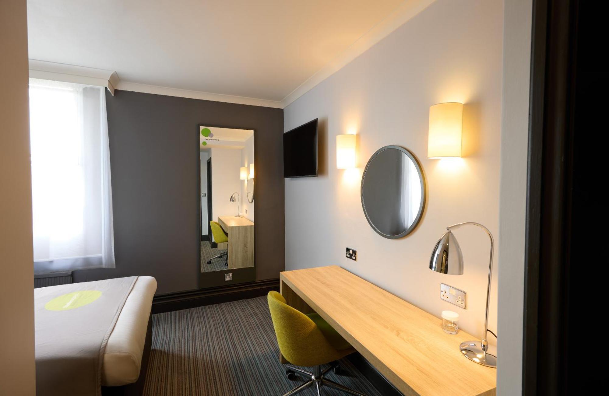 Single Room