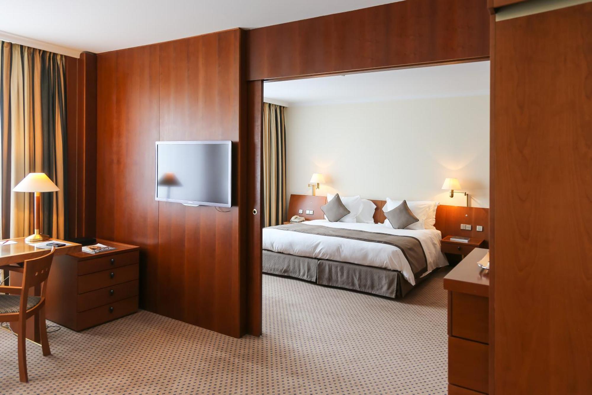 Club Suite