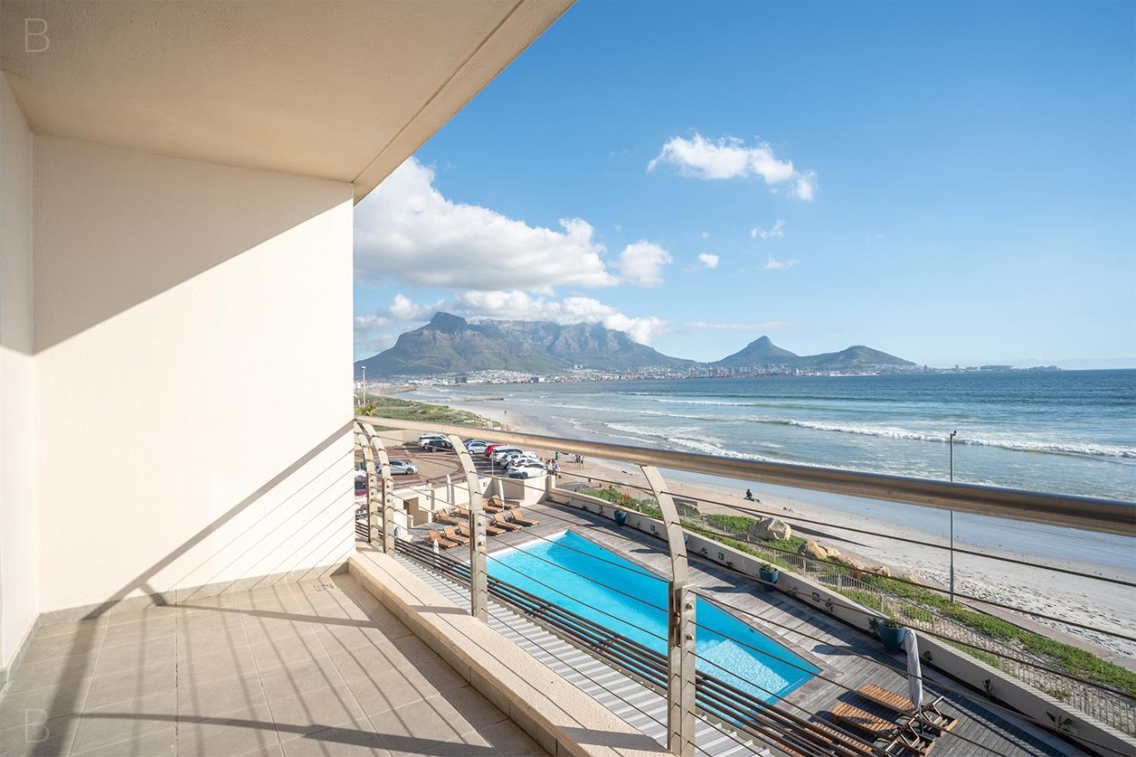 Full Sea Facing King or Twin Room