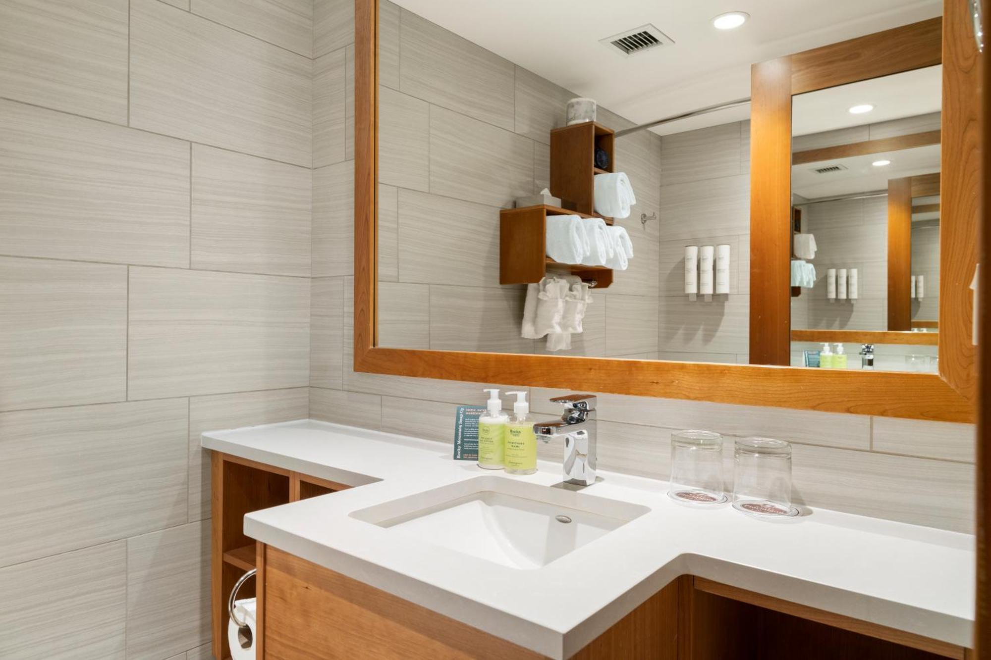 Superior Two Queen Room