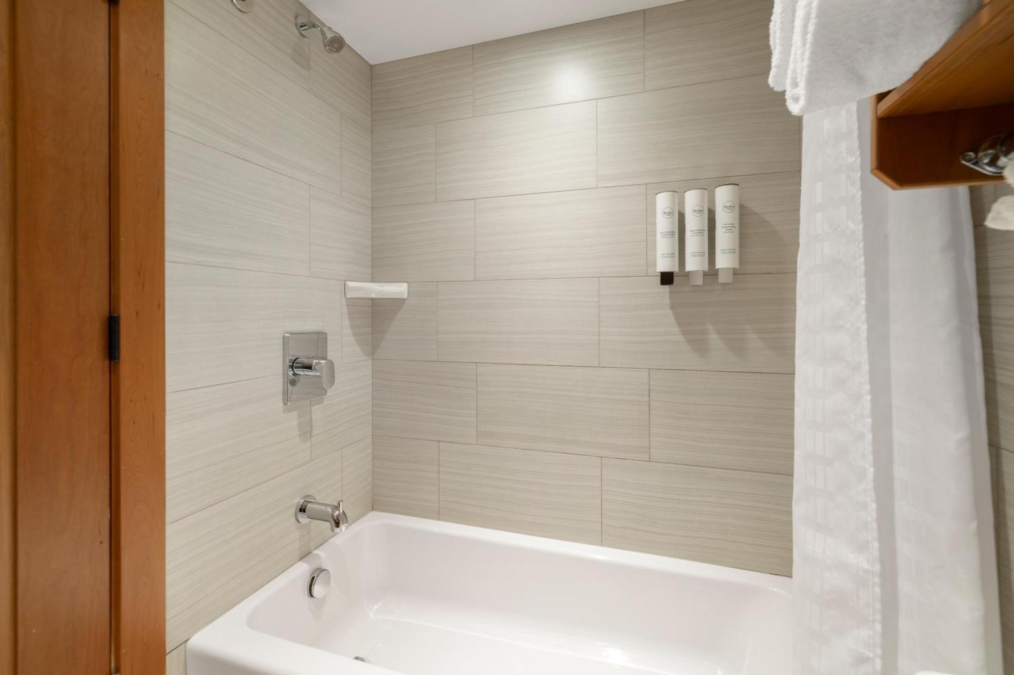 Superior Two Queen Room
