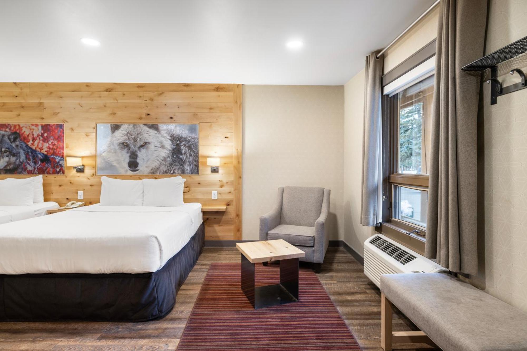 Junior Suite Two Queen Beds