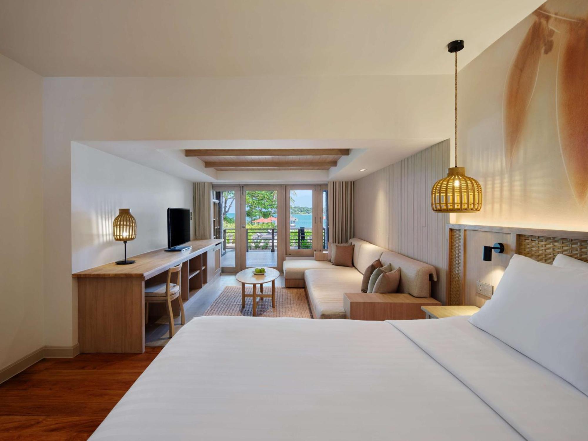 Beachfront Suites