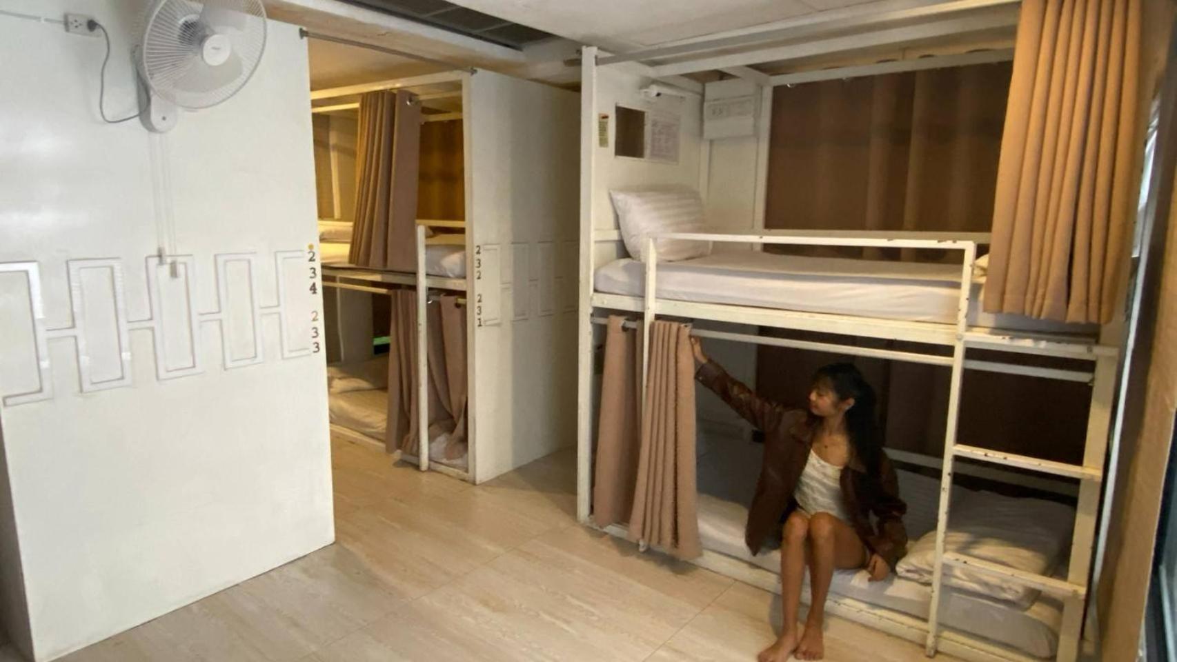 Bunk Bed Mixed Dormitory room