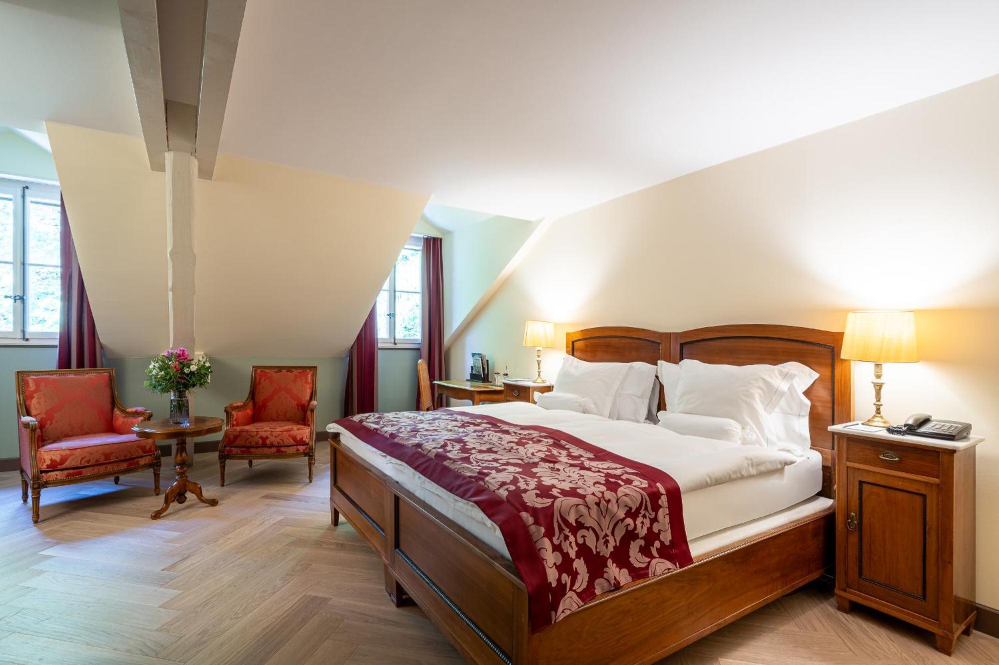 Deluxe double room forest view