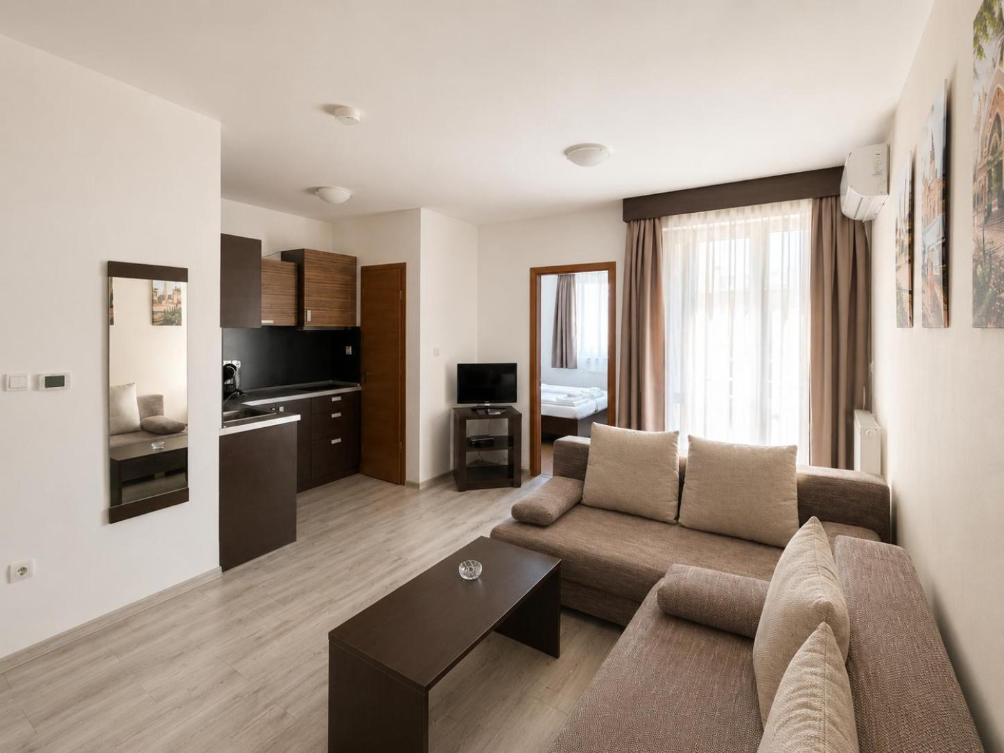 Deluxe Two-Bedroom Apartment Air-conditioning