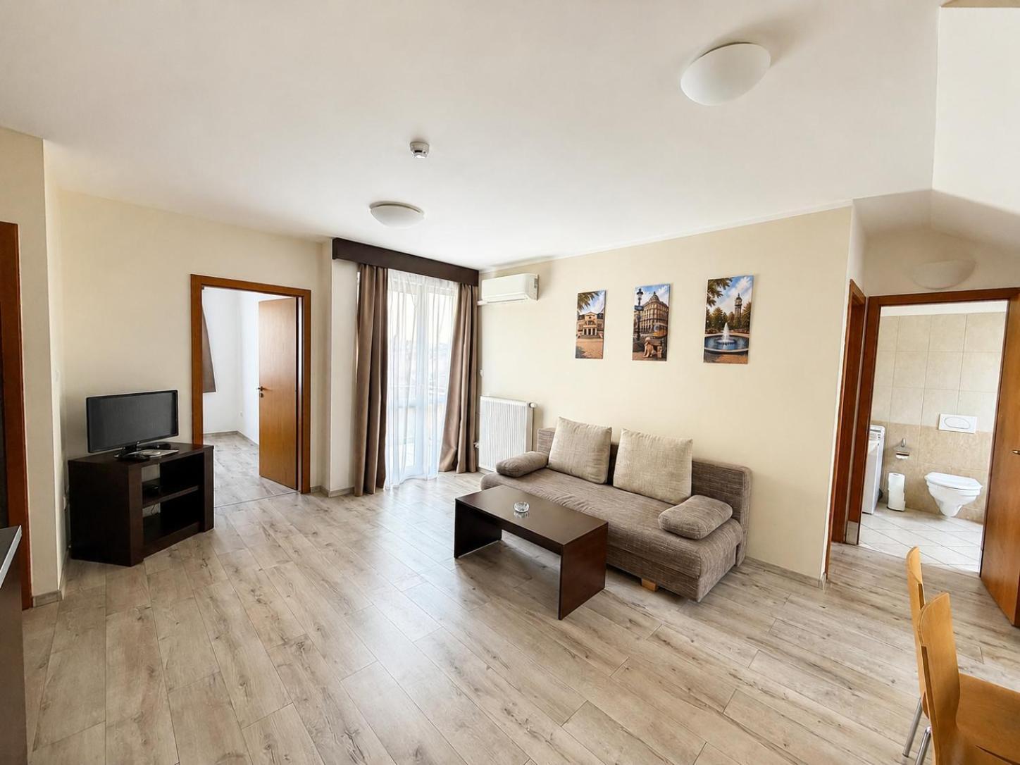Deluxe Two-Bedroom Apartment Air-conditioning