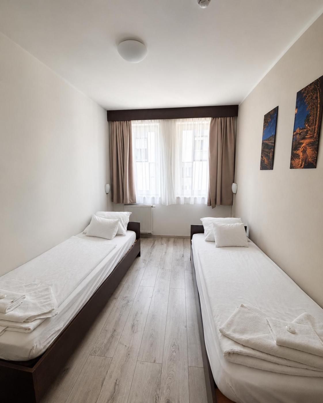 Deluxe Two-Bedroom Apartment Air-conditioning