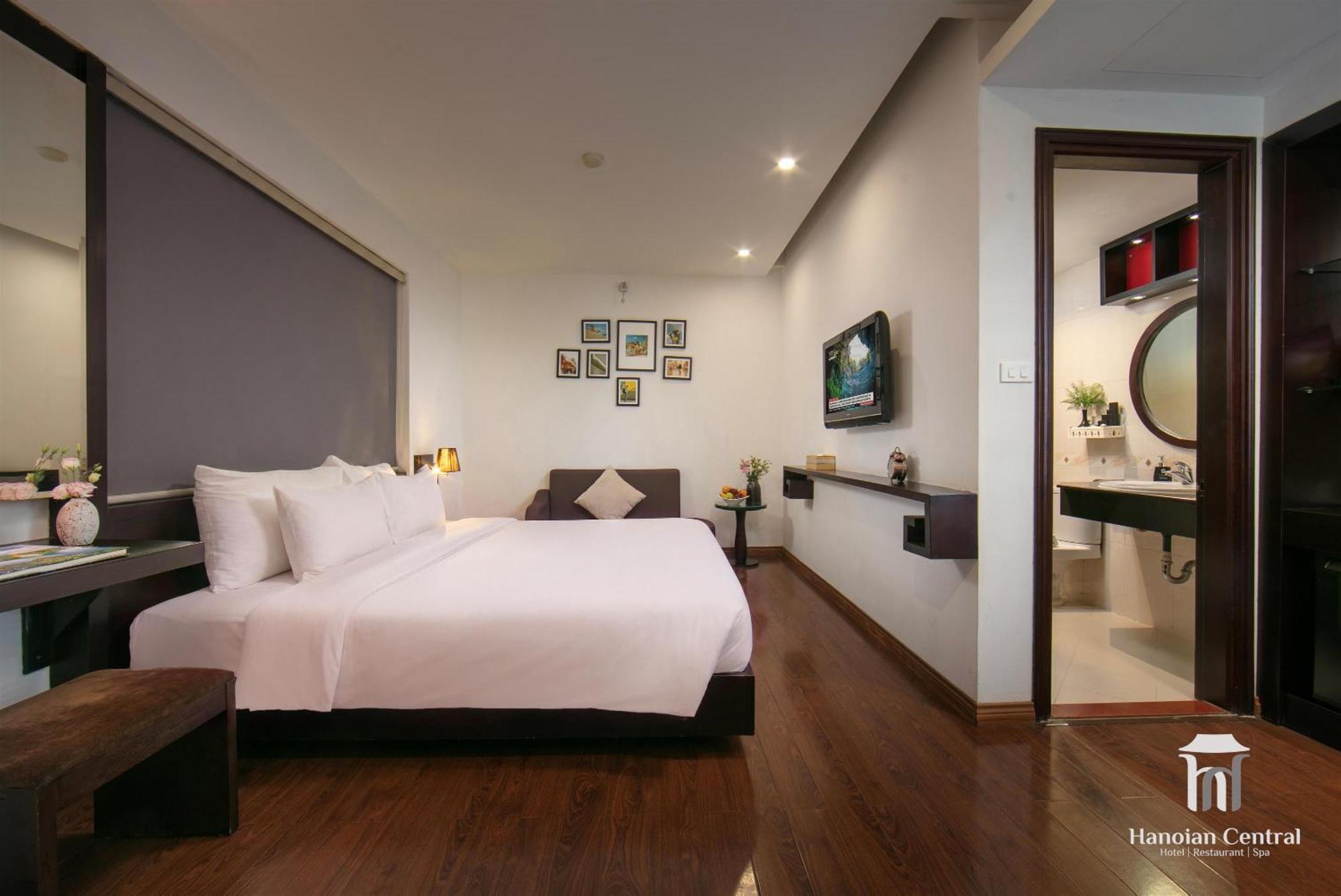 Deluxe Double or Twin Room