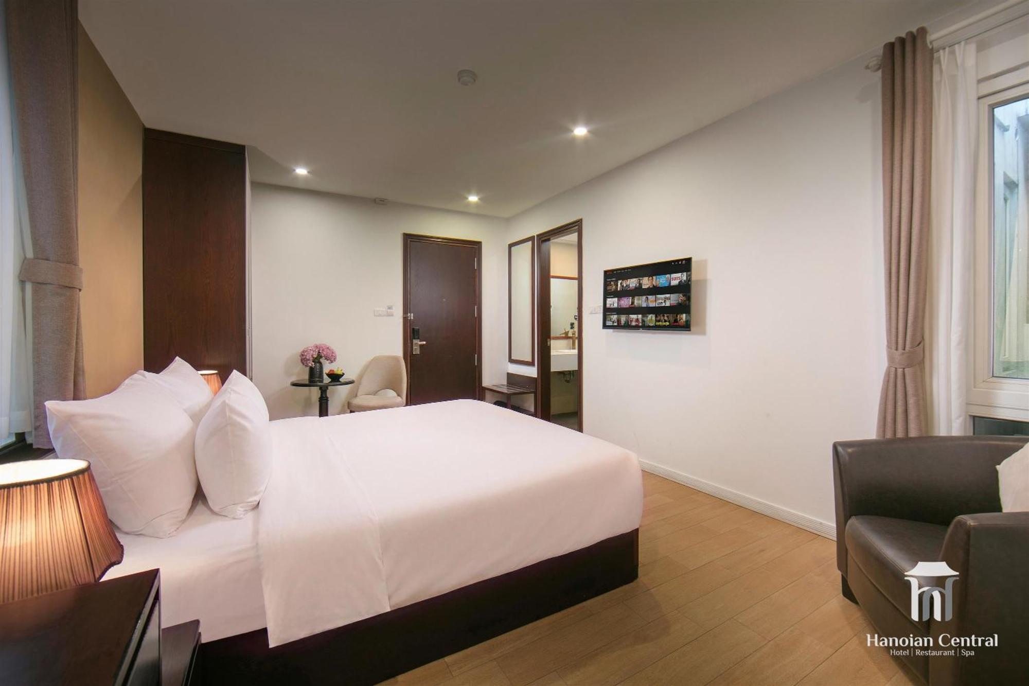 Deluxe Double or Twin Room