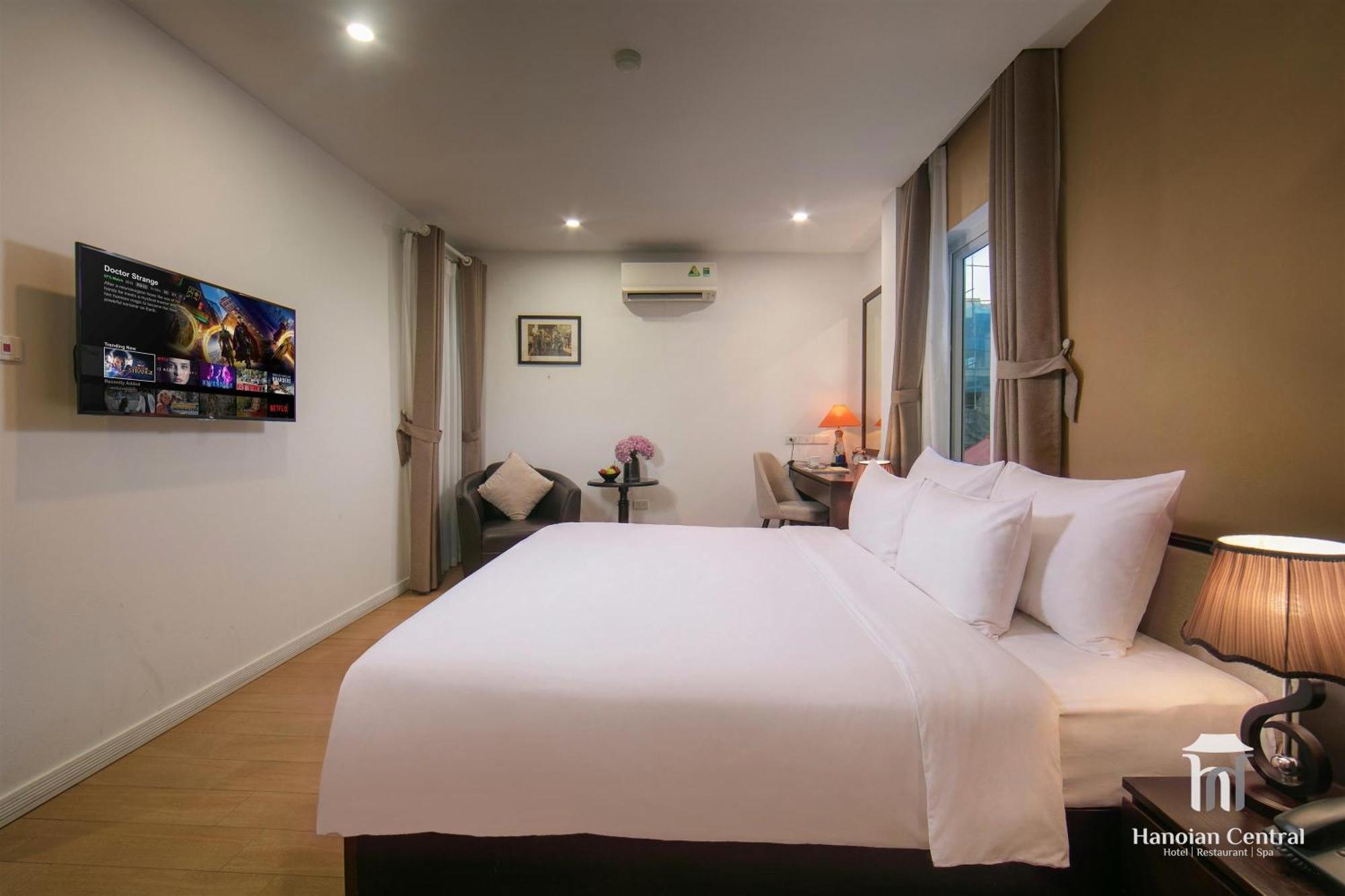 Deluxe Double or Twin Room
