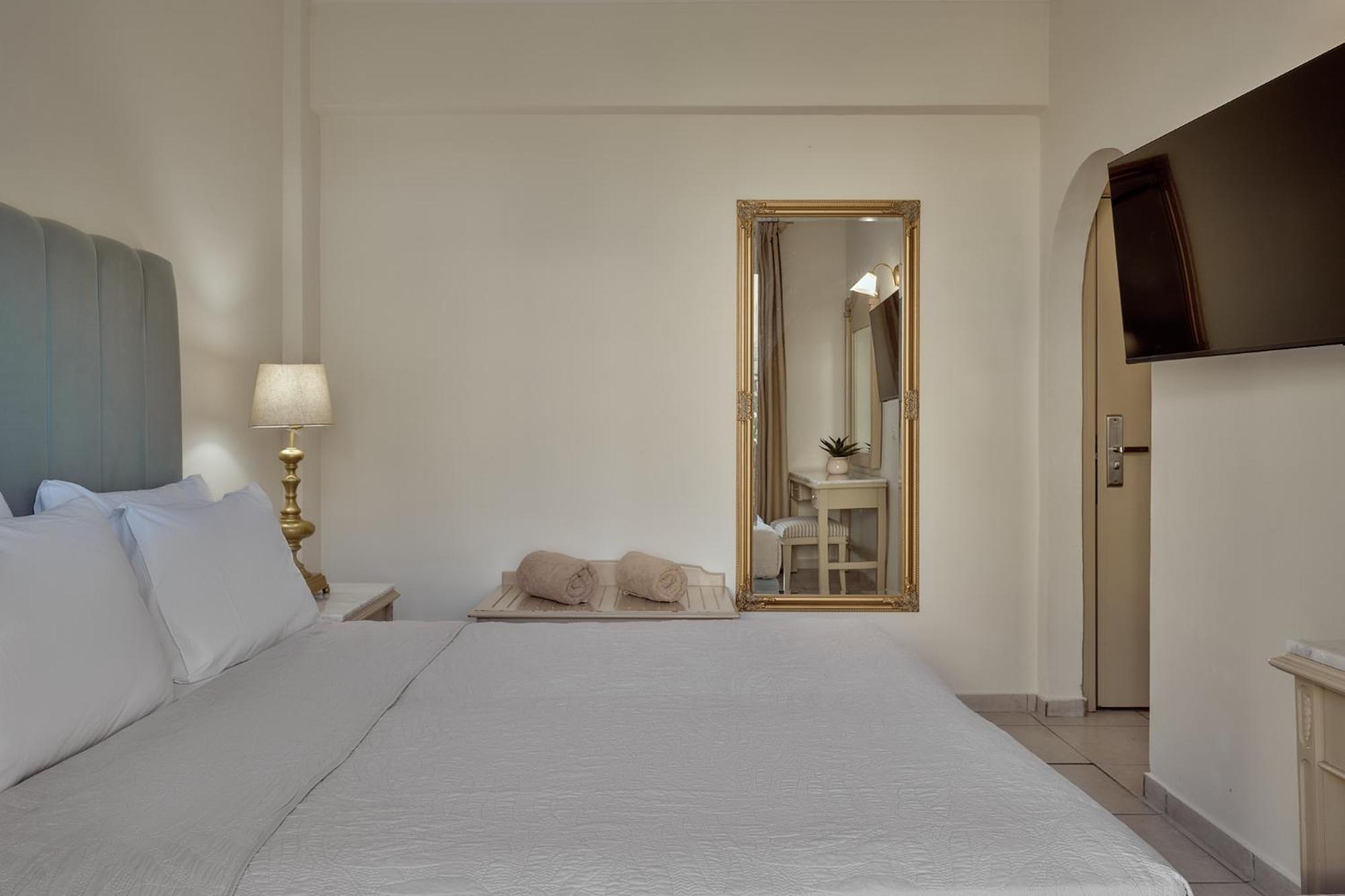Twin Room Inland View