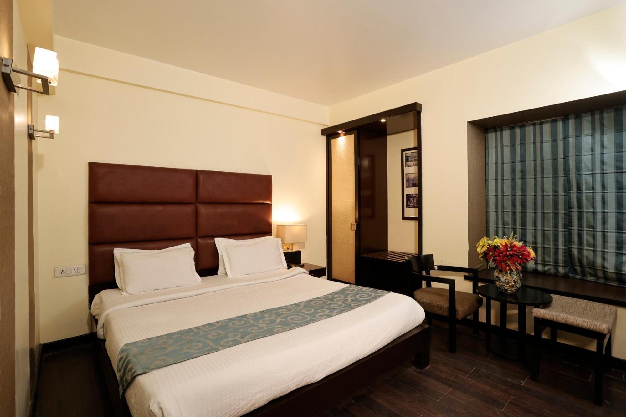 Deluxe Double or Twin Room
