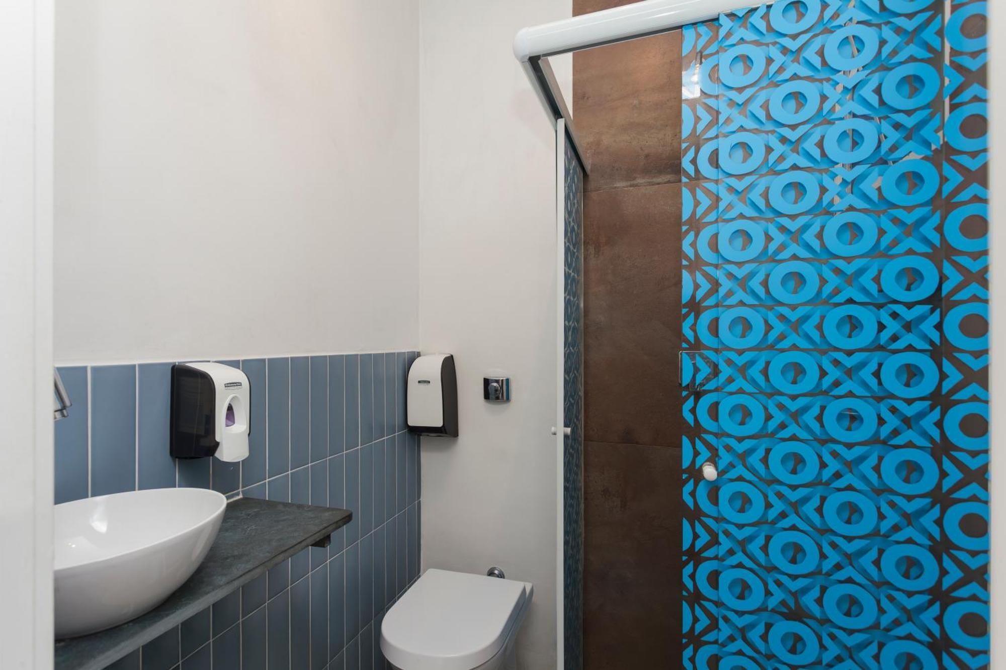 Single Room Private Bathroom