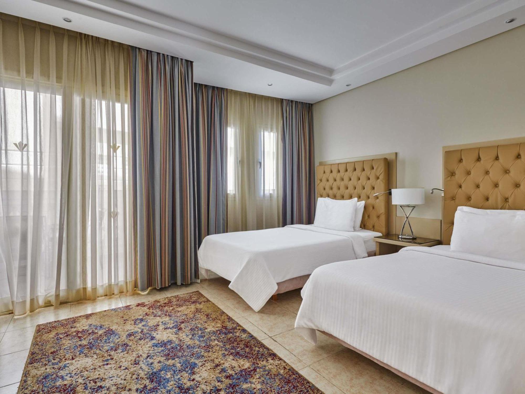 Superior Room Aqua Twin Bed