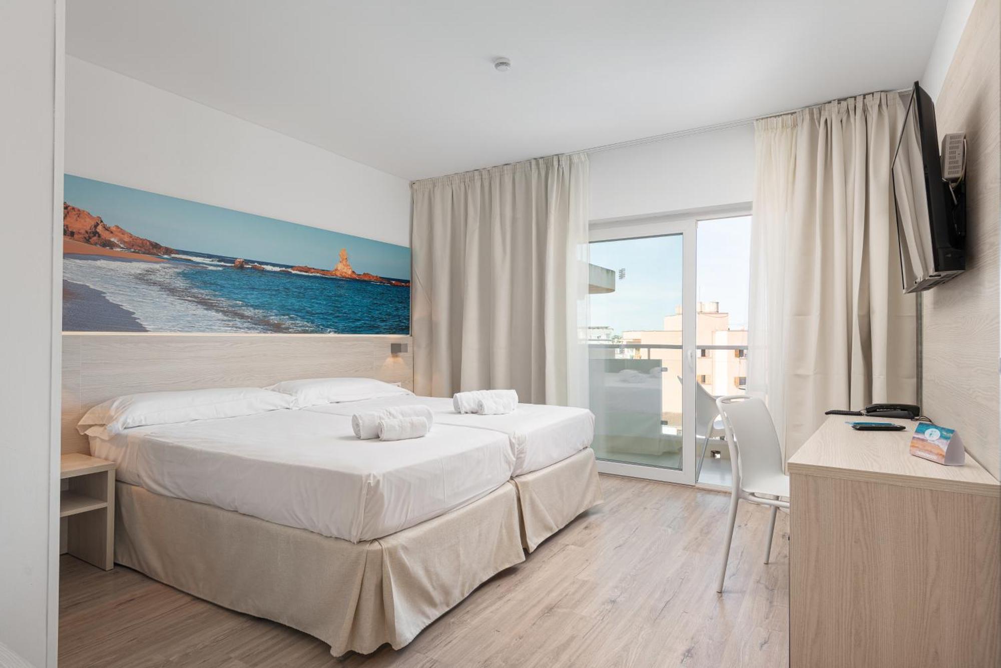 Premium Twin Room Side Sea View Balcony