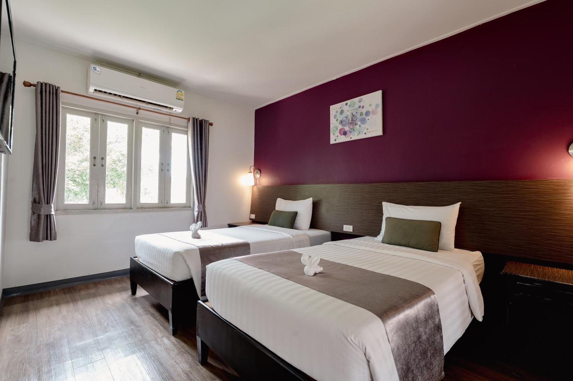 Three-Bedroom Villa Pet Friendly