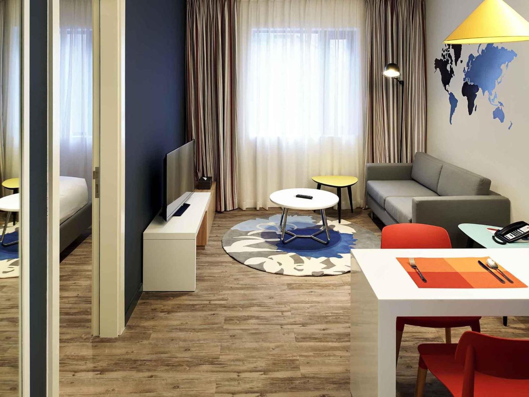 King Studio Complimentary Round-trip Transfer to International Terminal upon request
