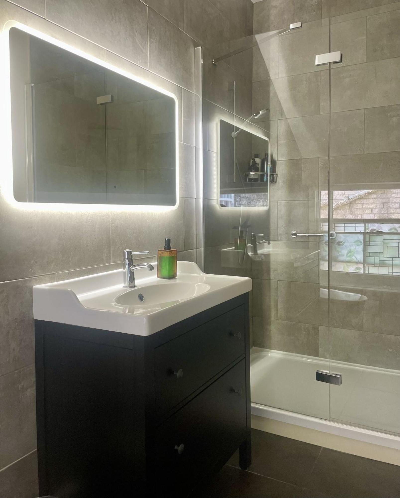 Deluxe Double or Twin Room Garden View