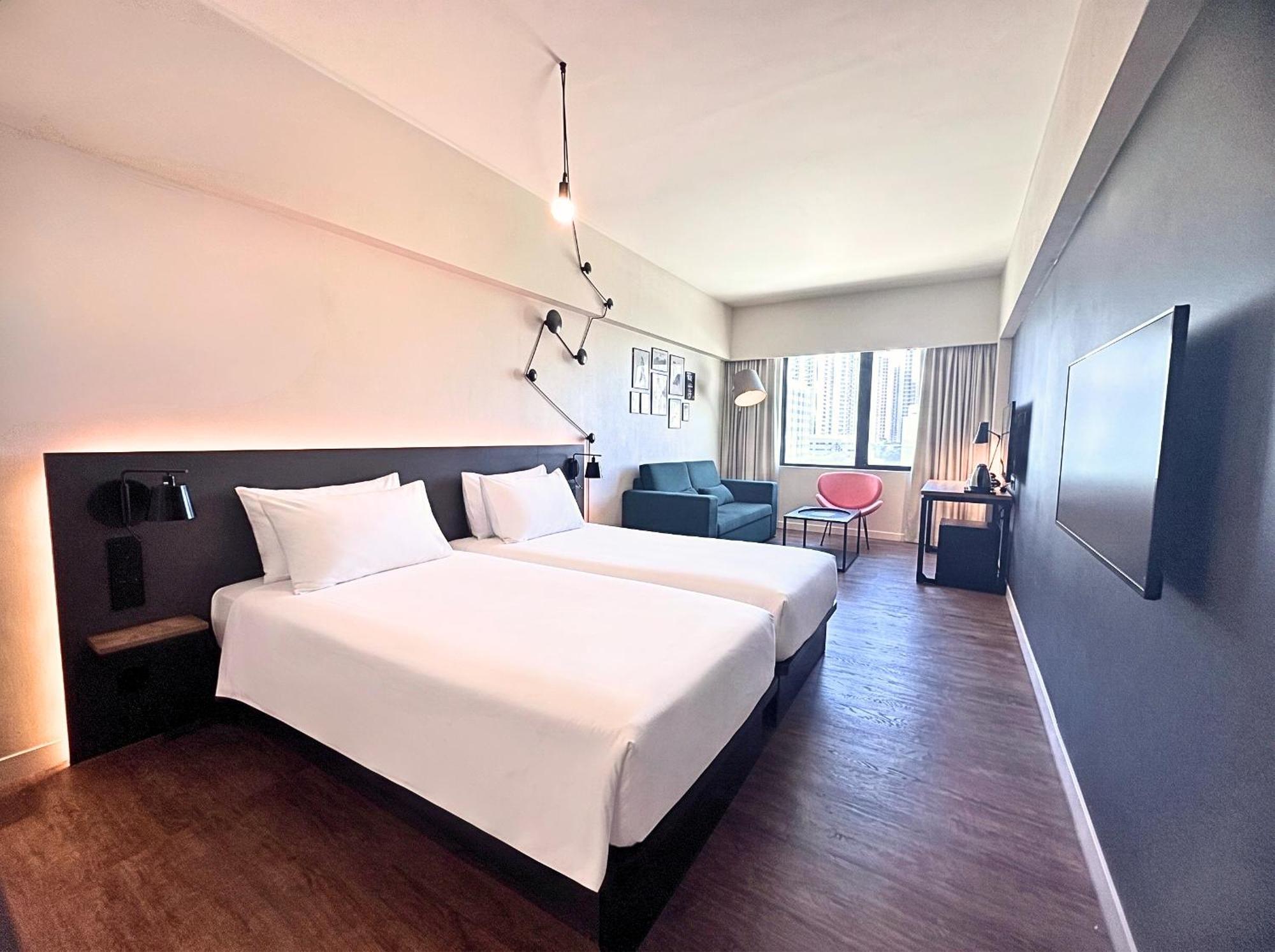 Penta Pro Twin Room