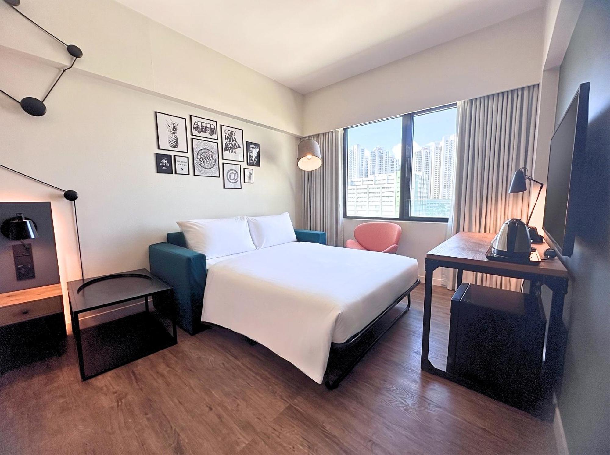 Penta Pro Twin Room