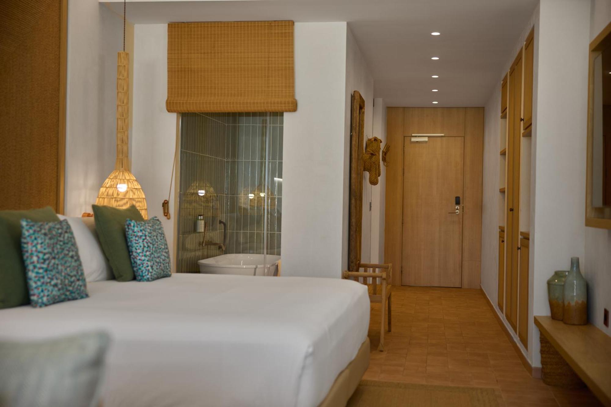 The Club King Room Sea View