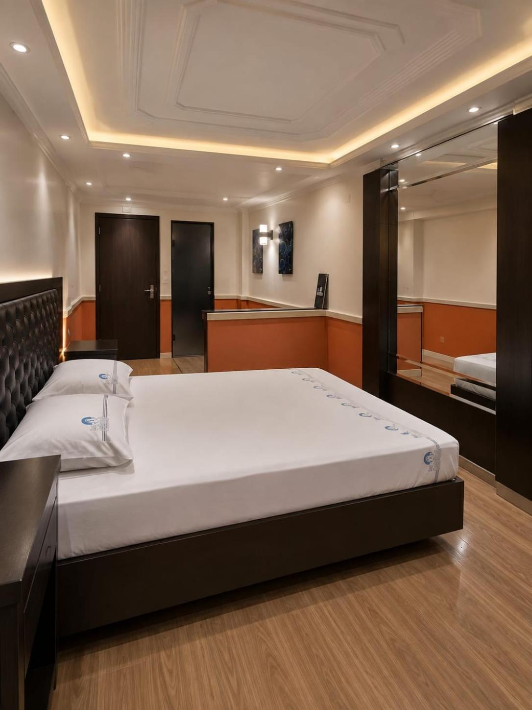One-Bedroom Suite