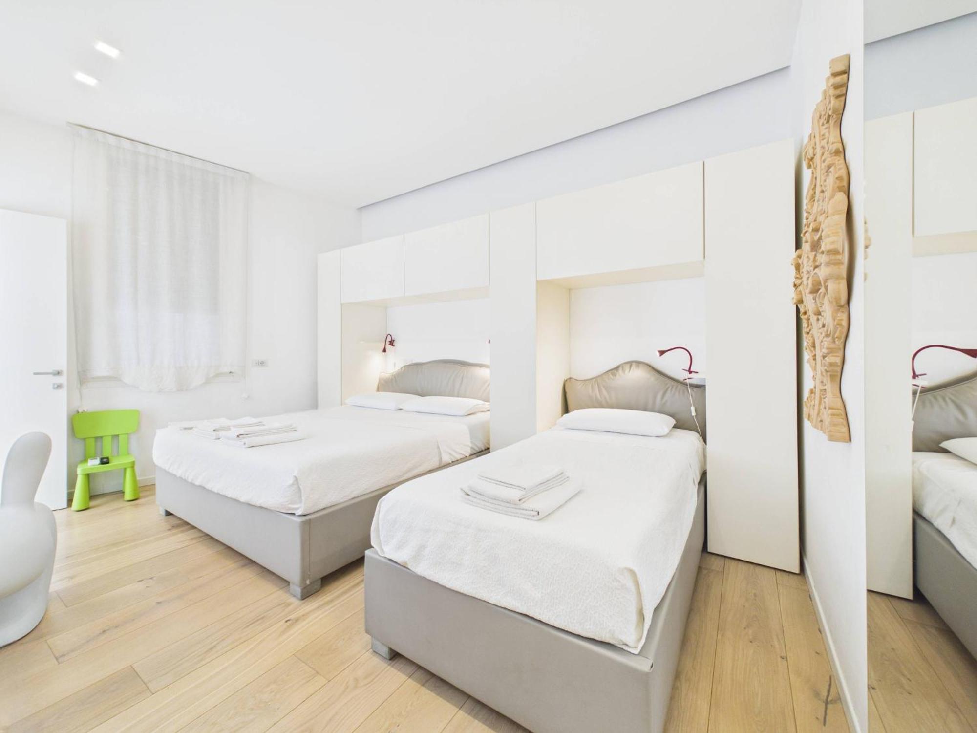 Triple Room Private Bathroom