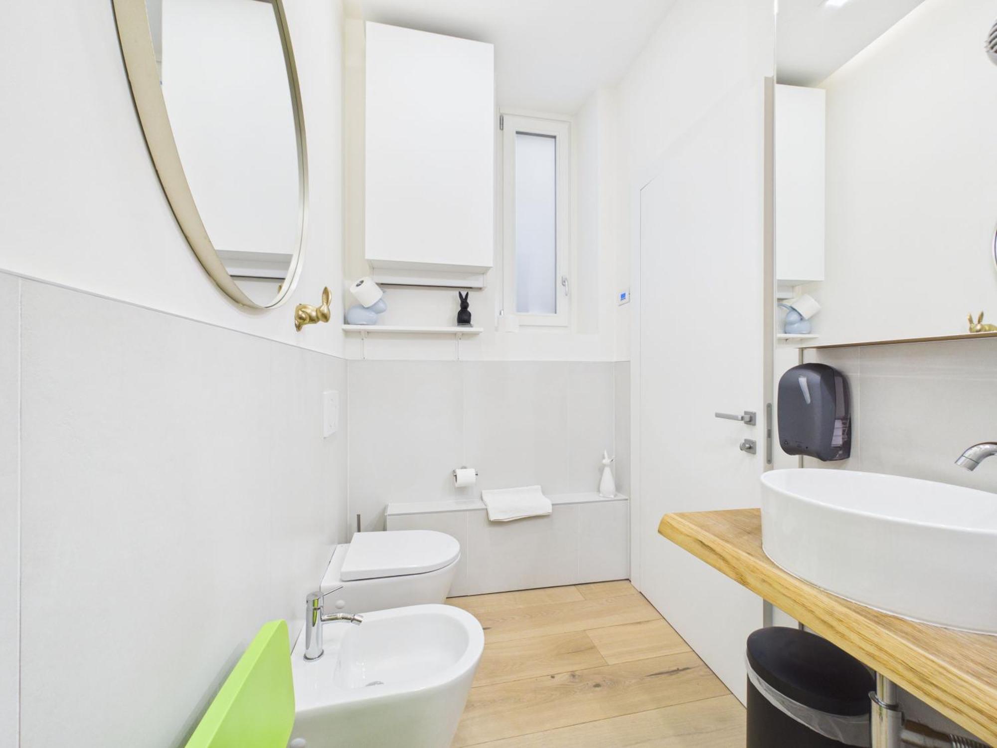 Double Room Private Bathroom