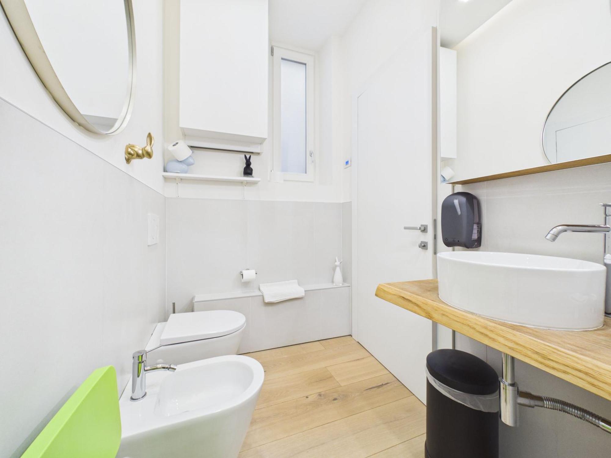Double Room Private Bathroom