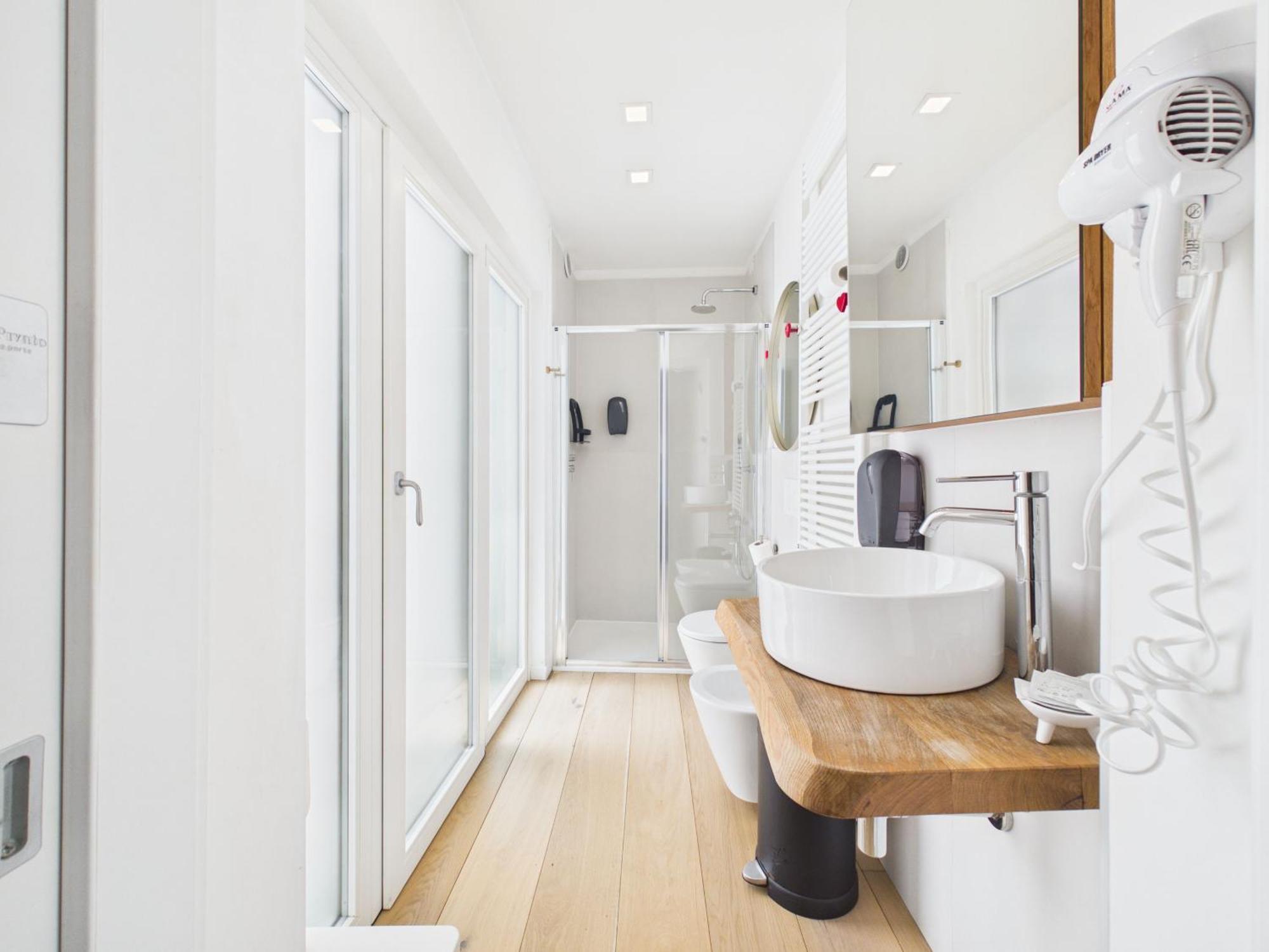 Triple Room Private Bathroom