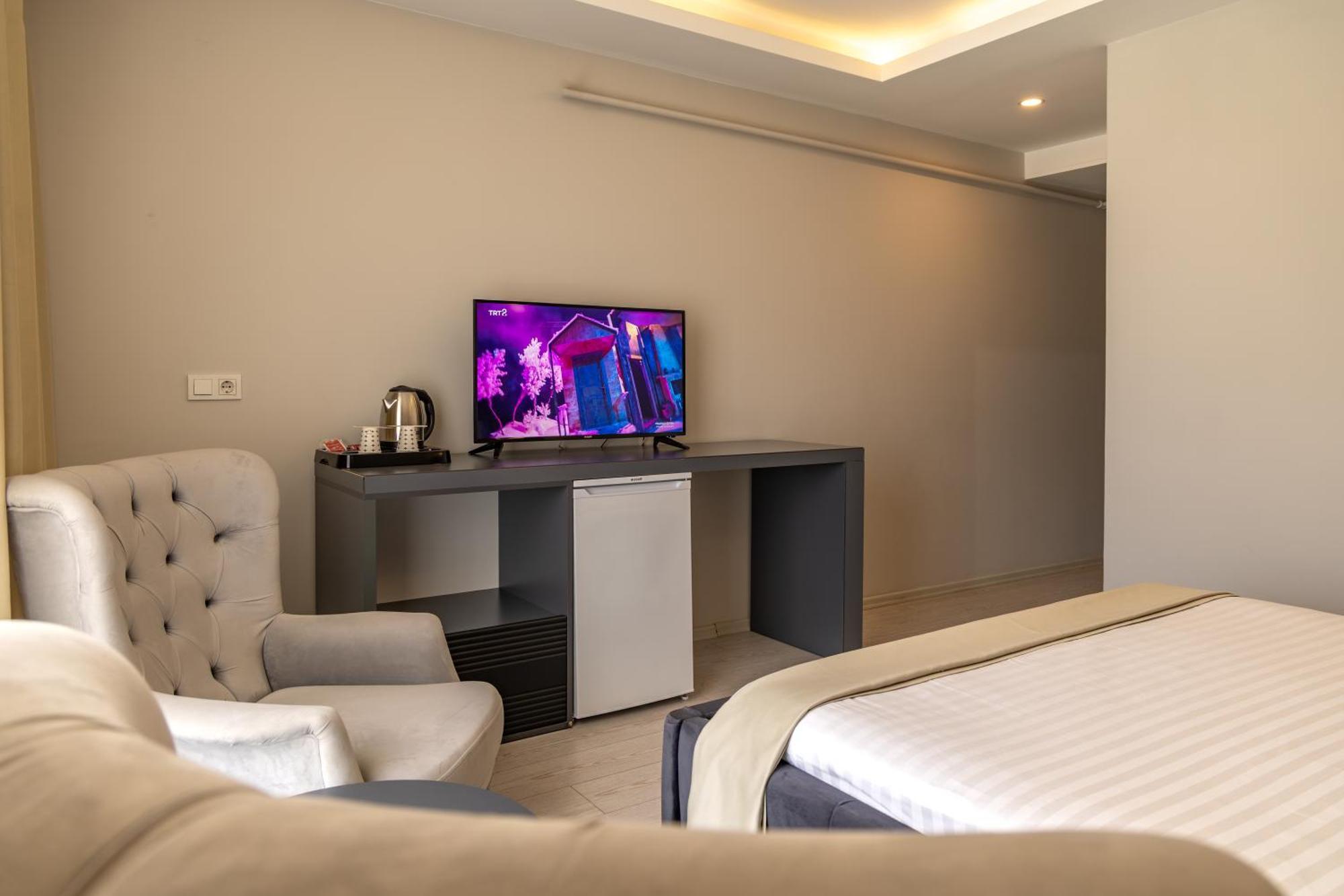 Superior Family Room