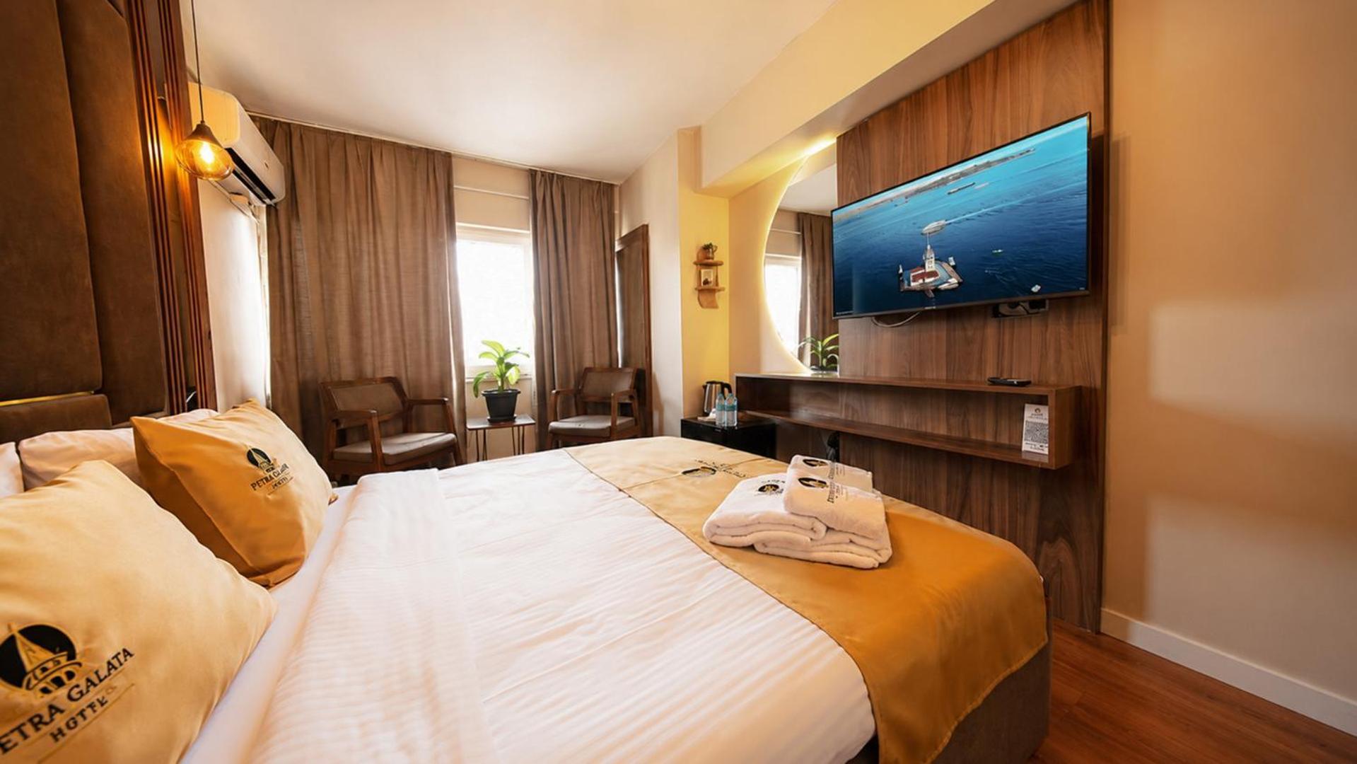 Large Double Room