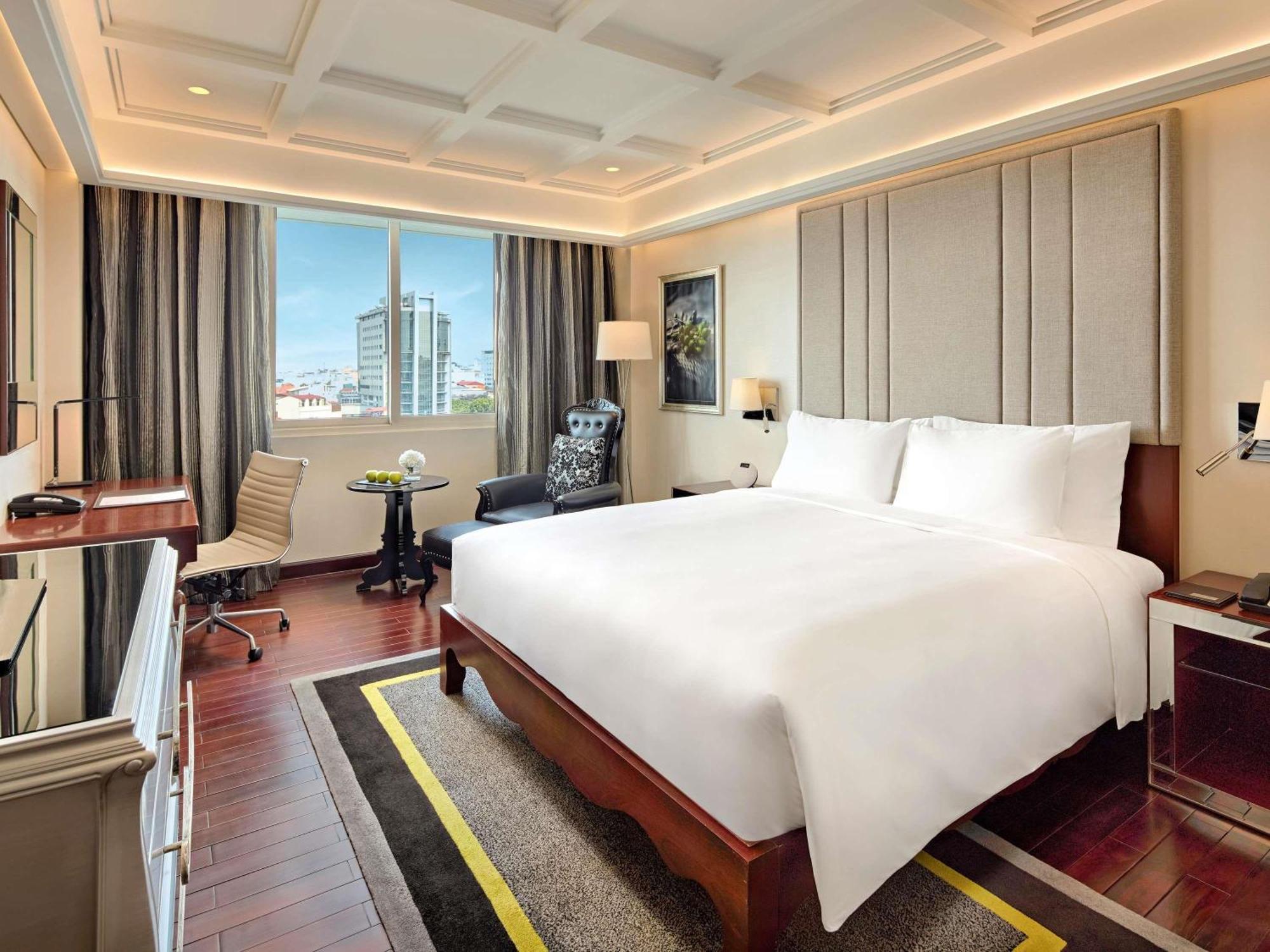 Premium King Room Complimentary daily chocolate hour 5-6pm