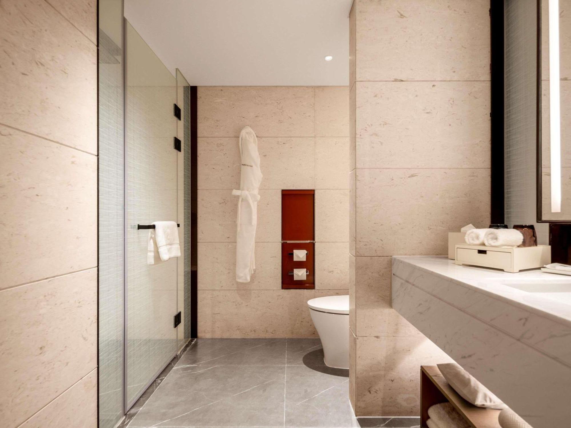 Premier Twin Room