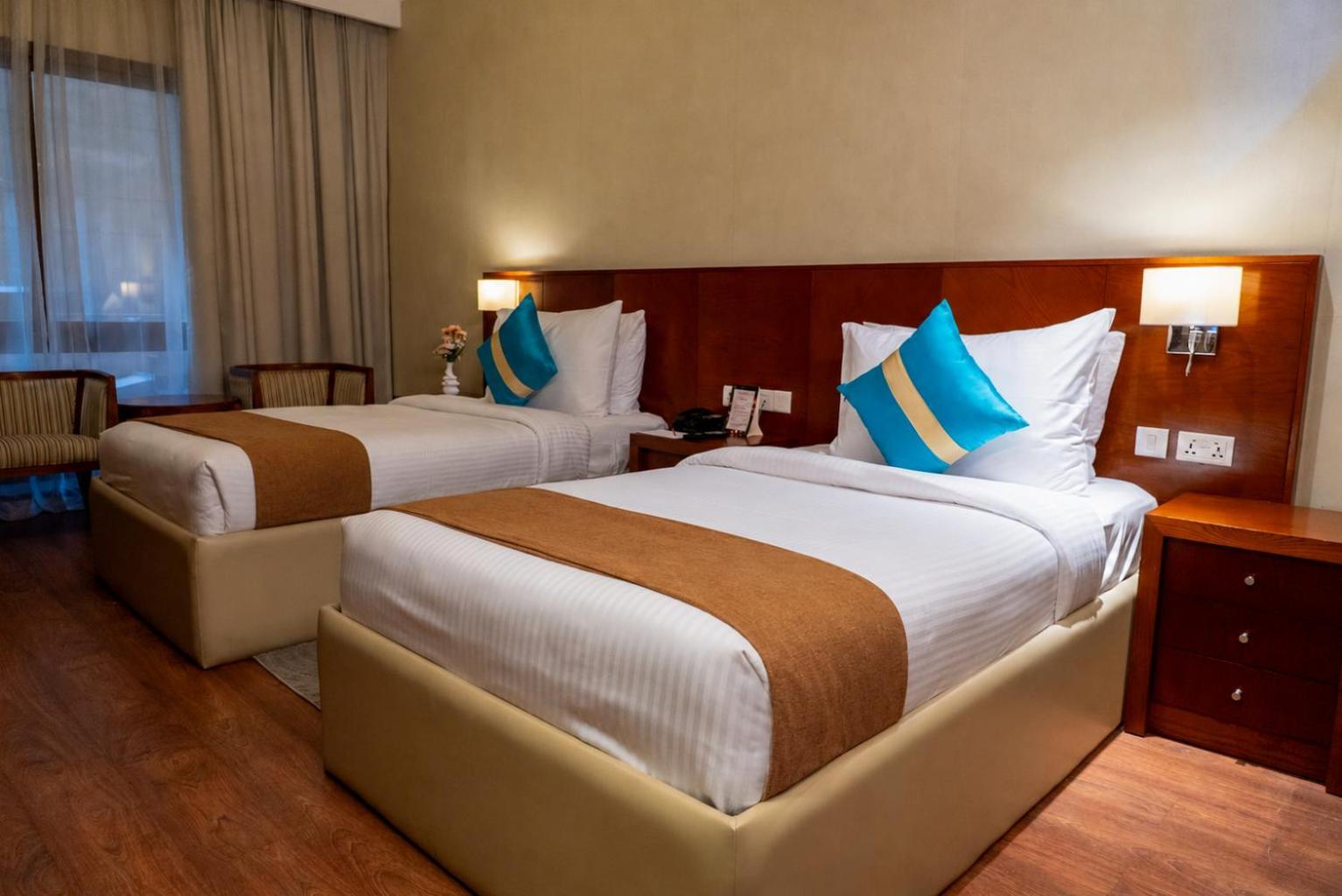 Deluxe Twin Room