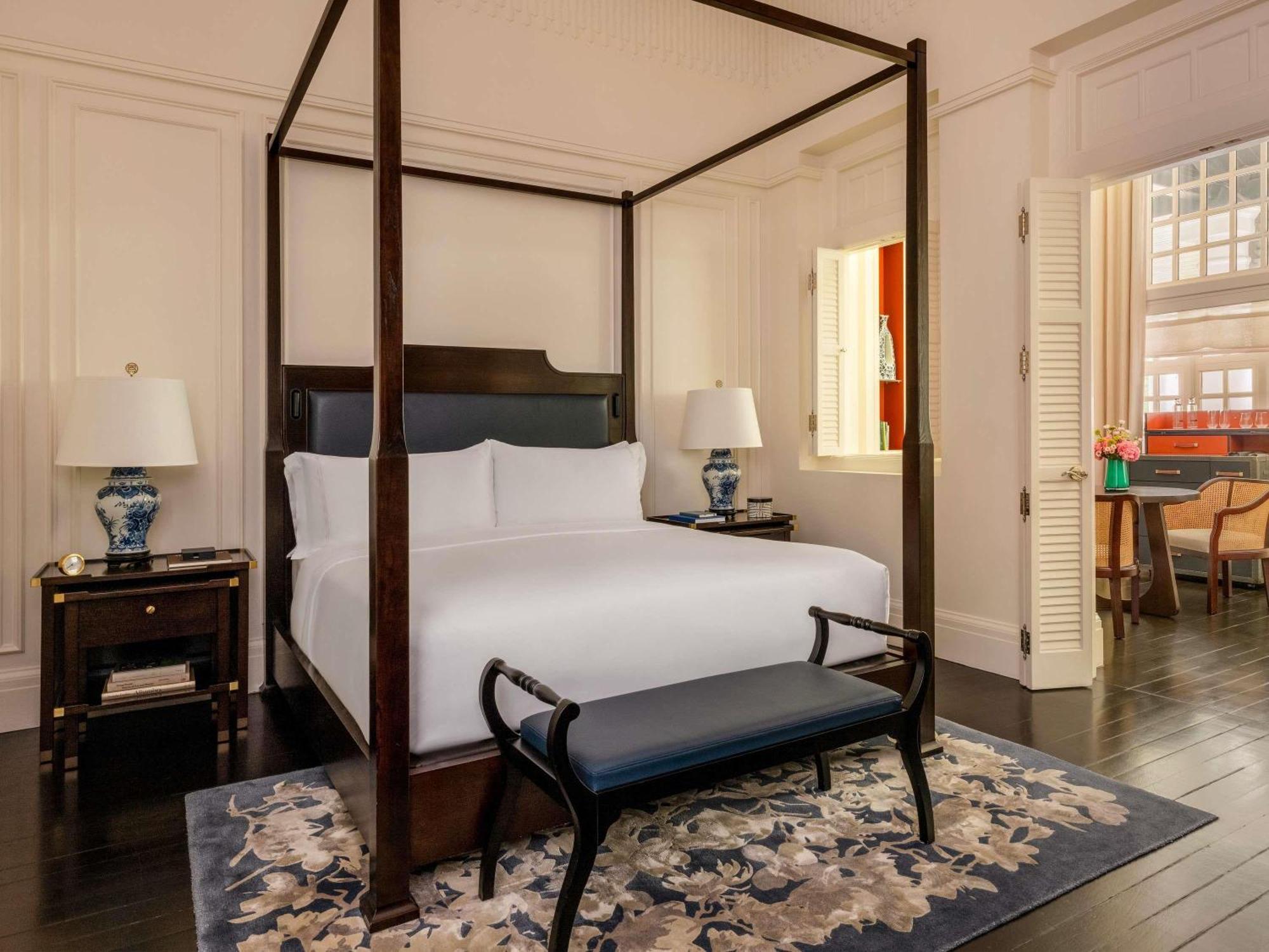 Palm Court King Suite
