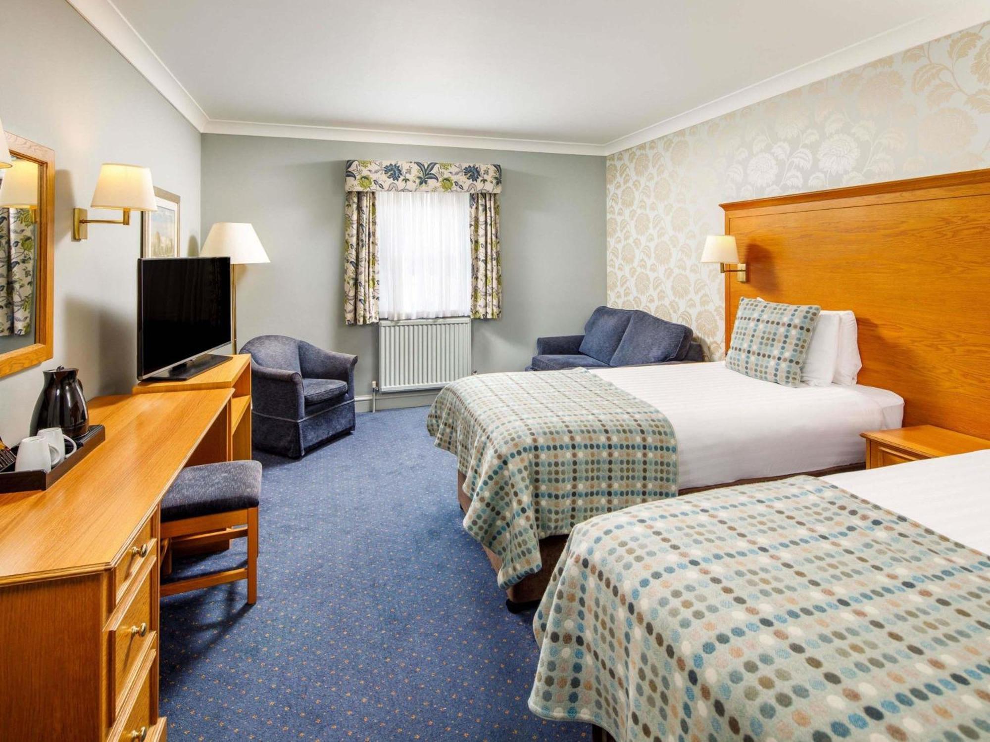 Classic Twin Room