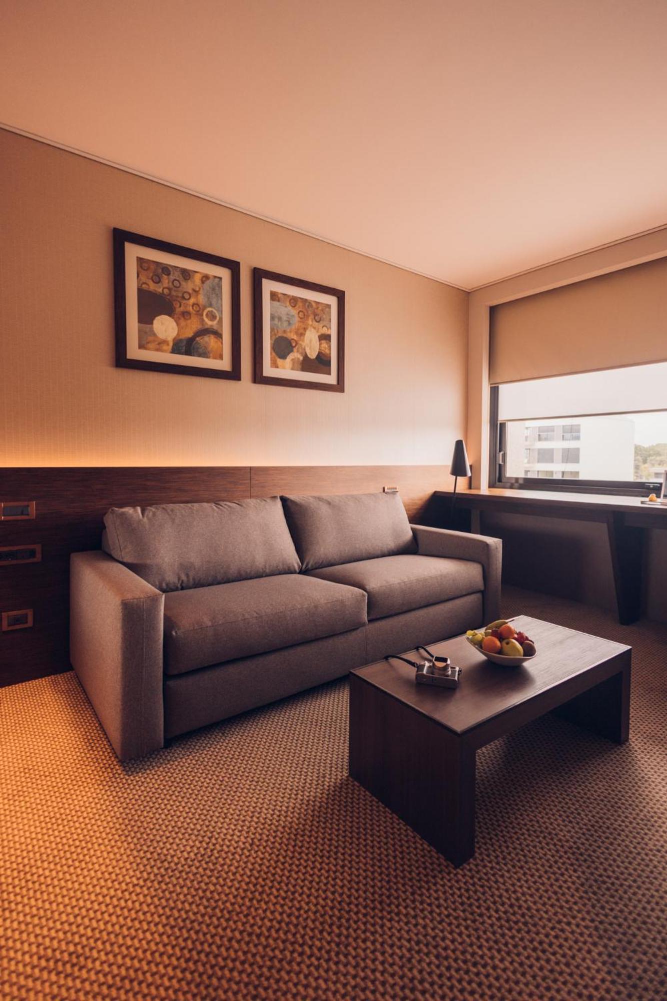 One-Bedroom Suite