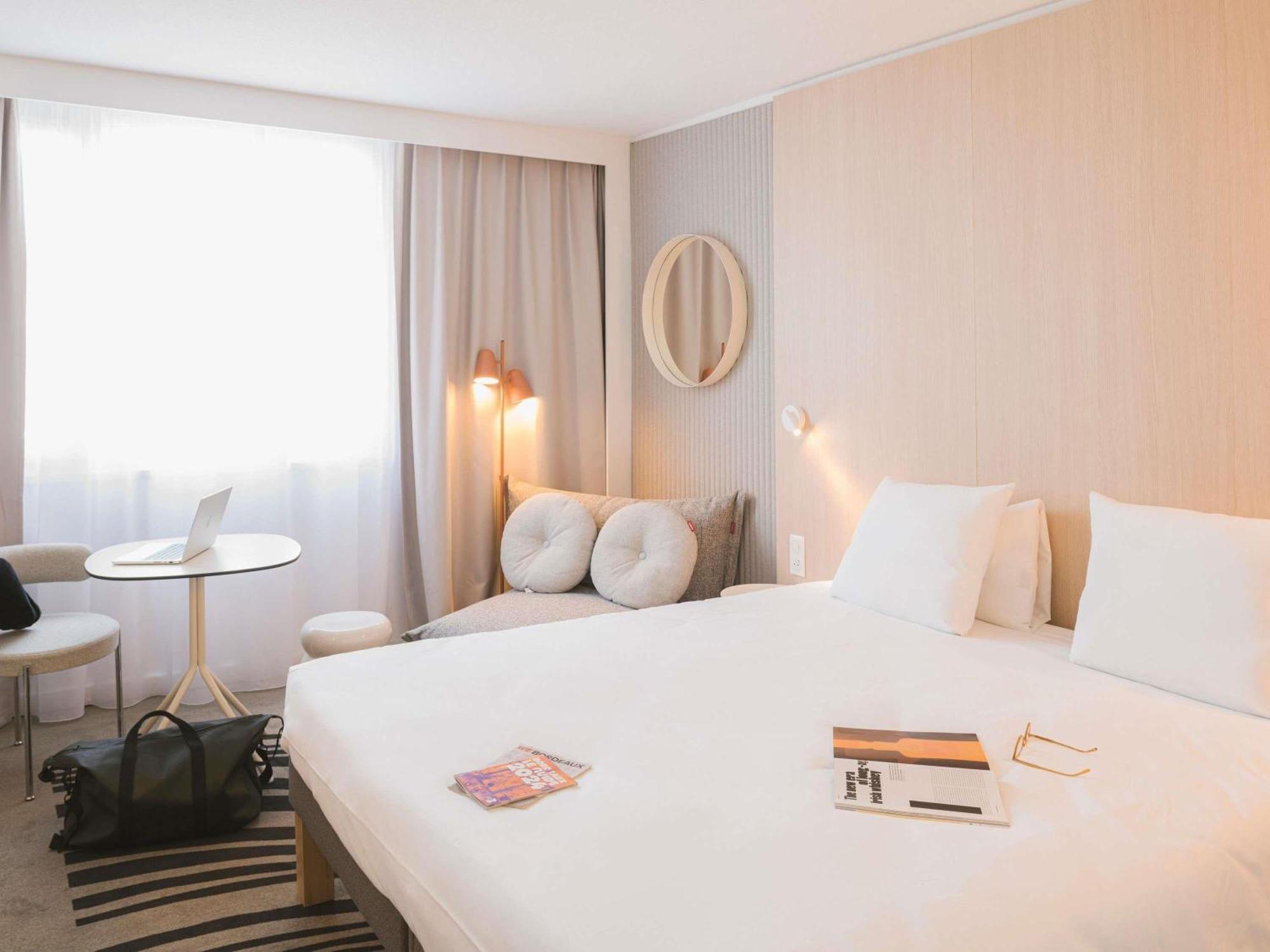 Executive King Room Lake View