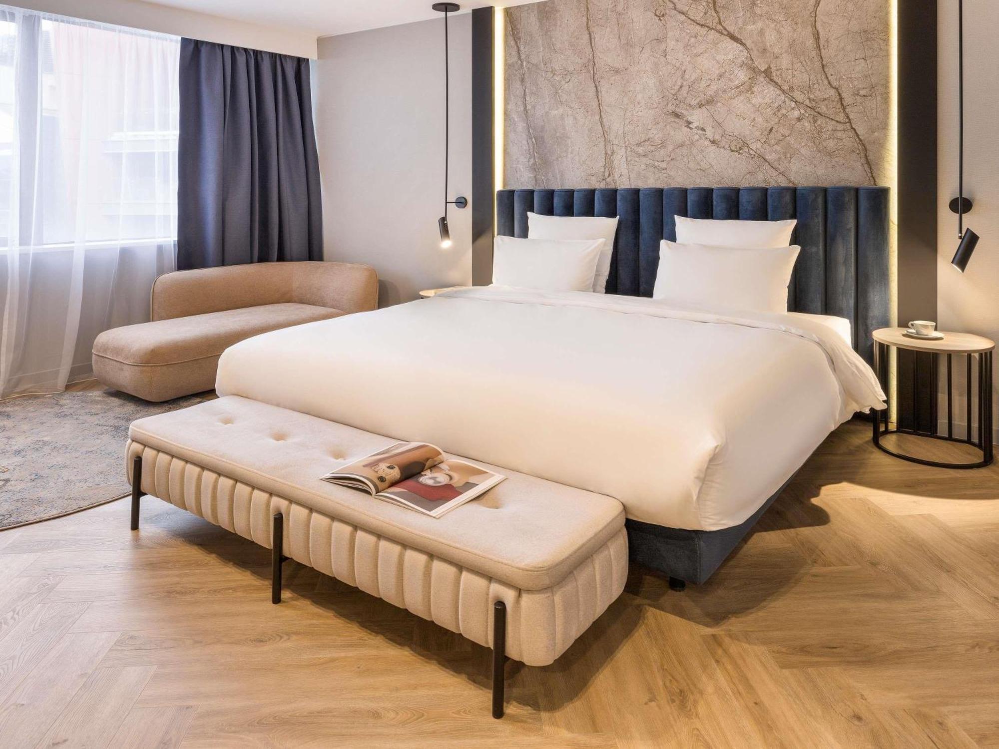 Privilege King Room