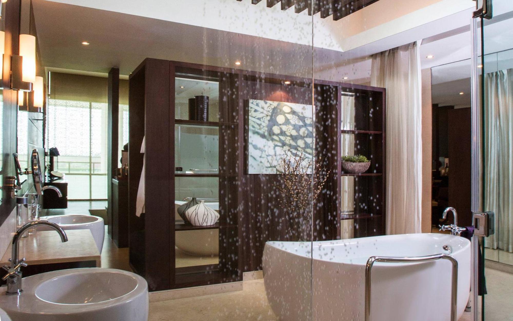 Palm Suite